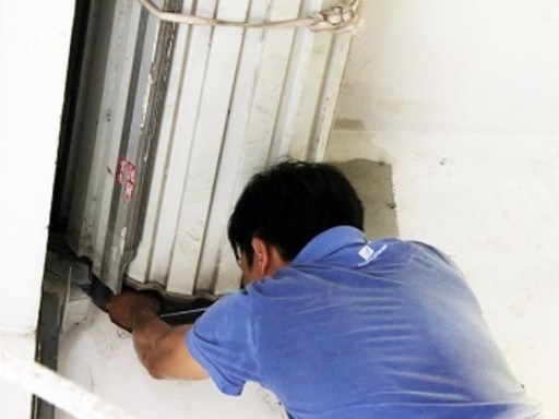 Cửa Cuốn Không Mở Được: Nguyên Nhân Phổ Biến Và Cách Khắc Phục Hiệu Quả